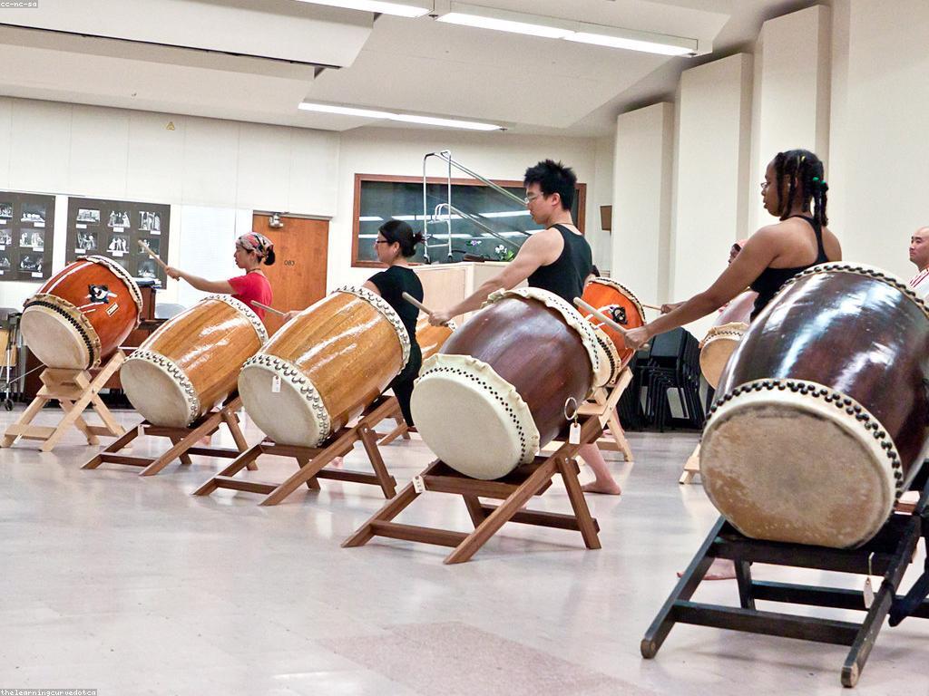 យុទ្ធសាស្ត្រការលេងដើម្បីបង្កើនចំណេះដឹង